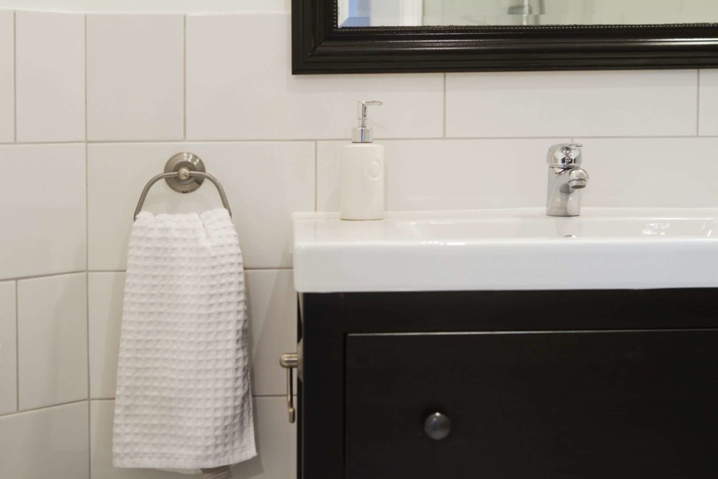 Cloe up of a bathroom basin and hand towel